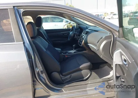 2018 Nissan Altima 2.5 Sr from USA, damaged, VIN 1N4AL3AP5JC143959